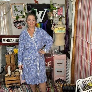 Talbots Blue and White Patterned Robe size 2X